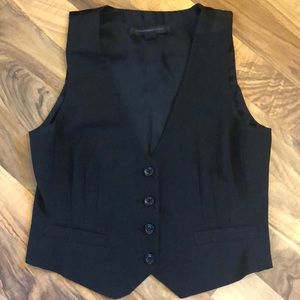 Classy Express Vest